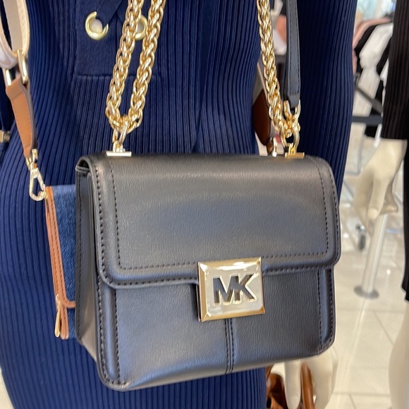 MICHAEL KORS SONIA SMALL SHOULDER XBODY BLACK COLOR - Picture 7 of 16